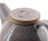 Theepot met kiezel glans glazuur op roodbakkende steengoedklei